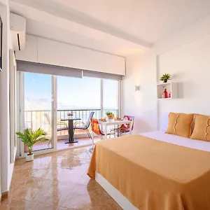 Apartamento Sea & Mountain, Front Line, 1 Min To By 10tosea, Fuengirola